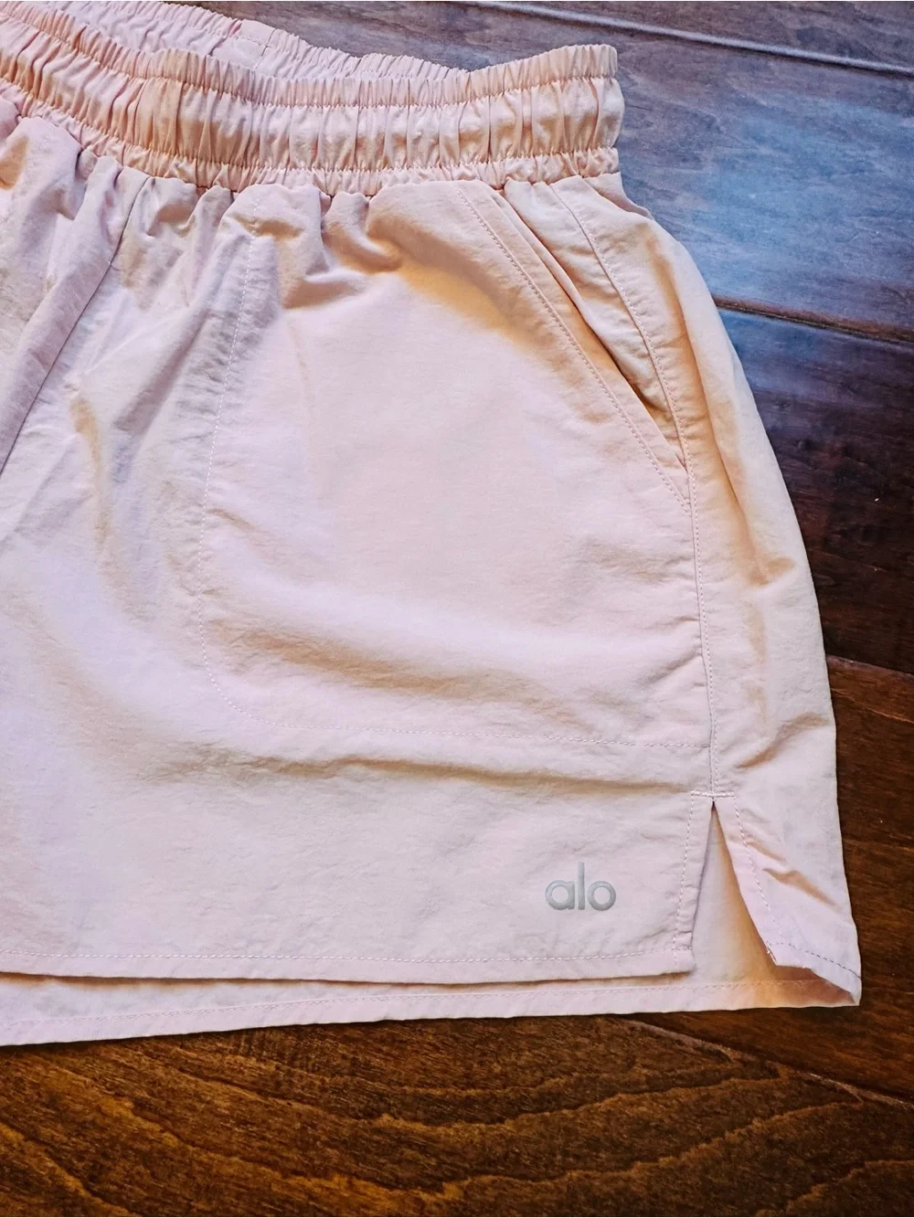 Alo Yoga Alumni Short